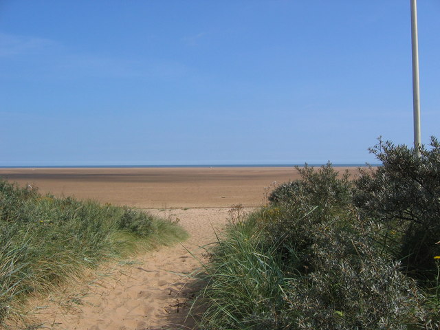 To The Beach © Stephen Horncastle :: Geograph Britain and Ireland