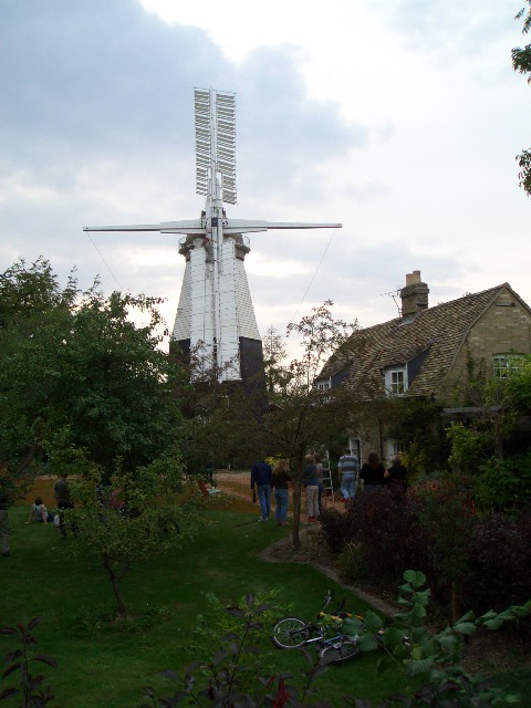 Fitting the sails, Impington Windmill - 8