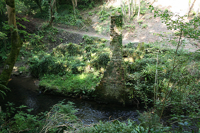 Landkey: Ruin By Venn Quarry © Martin Bodman Cc-by-sa/2.0 :: Geograph ...