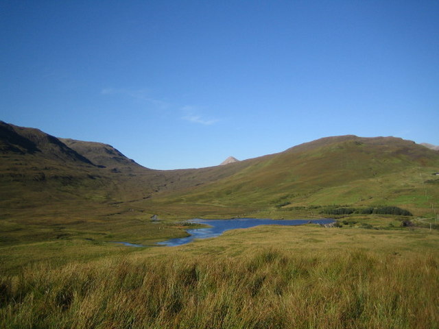 Dam across Abhainn Cille Mhaire © Nigel Corby :: Geograph Britain and ...