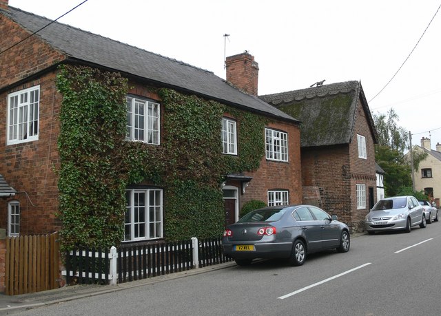 Houses along West End in Long Whatton