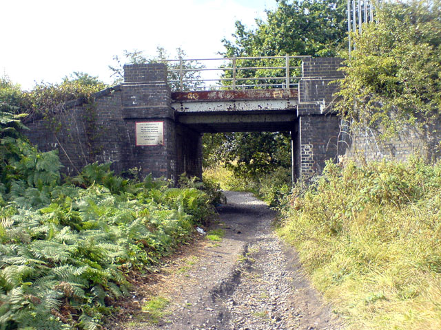 Rail bridge over footpath