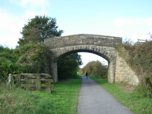 Bridge carrying path towards Seat House Farm