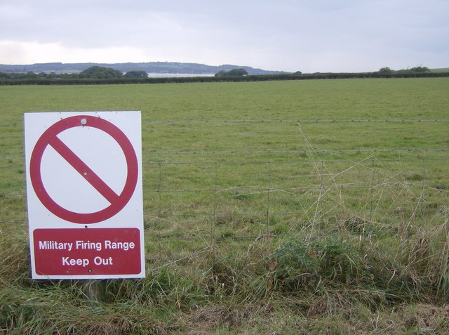 Second sign of danger © Graham Horn :: Geograph Britain and Ireland