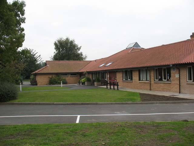 Amotherby Primary School © Gordon Hatton cc-by-sa/2.0 :: Geograph ...