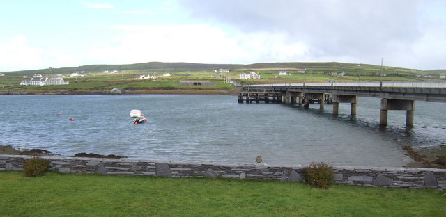 The Maurice O'Neill Bridge to Valentia... © Jonathan Billinger ...