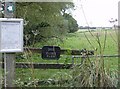 Footpath to Eades Farm