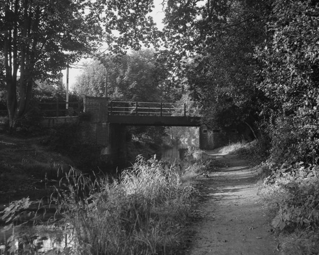 Heath Vale Bridge, Basingstoke Canal © Dr Neil Clifton :: Geograph ...