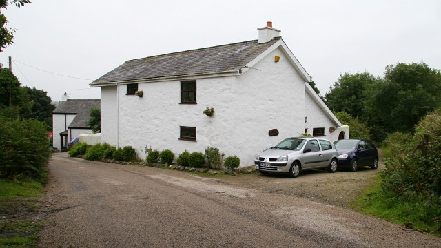 Wheal Bush Cottage © Alan Walker cc-by-sa/2.0 :: Geograph Britain and ...