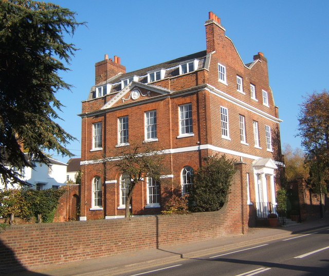 Browne's Lodge, West Street, Reigate © Andrew Hill :: Geograph Britain ...