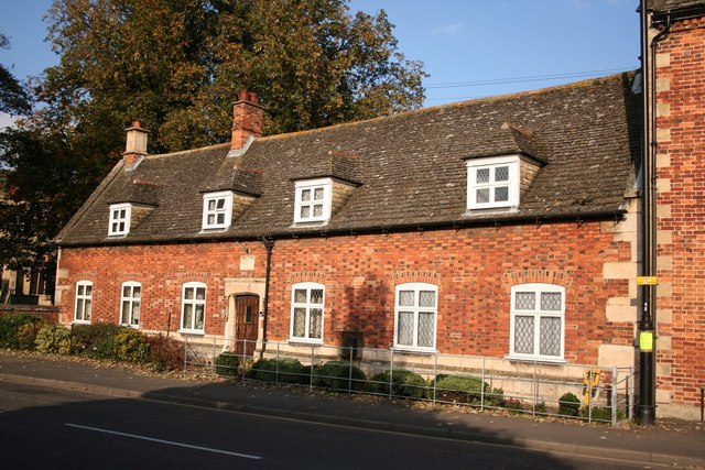 Tudor Cottages