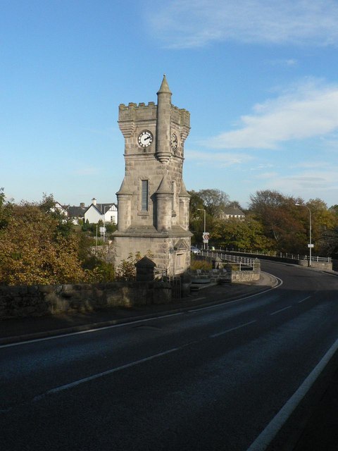 Brora: war memorial clock tower and A9