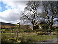 Disused farm west of Garn-yr-erw