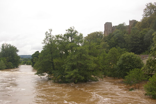 River Teme upstream from Dinham Bridge, at the height of the July 2007 floods
