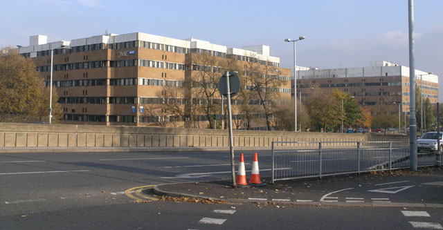 QMC from the University North entrance © David Lally :: Geograph ...