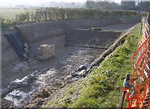 SP9012 : Restoration work on the Wendover Arm by Graham Horn