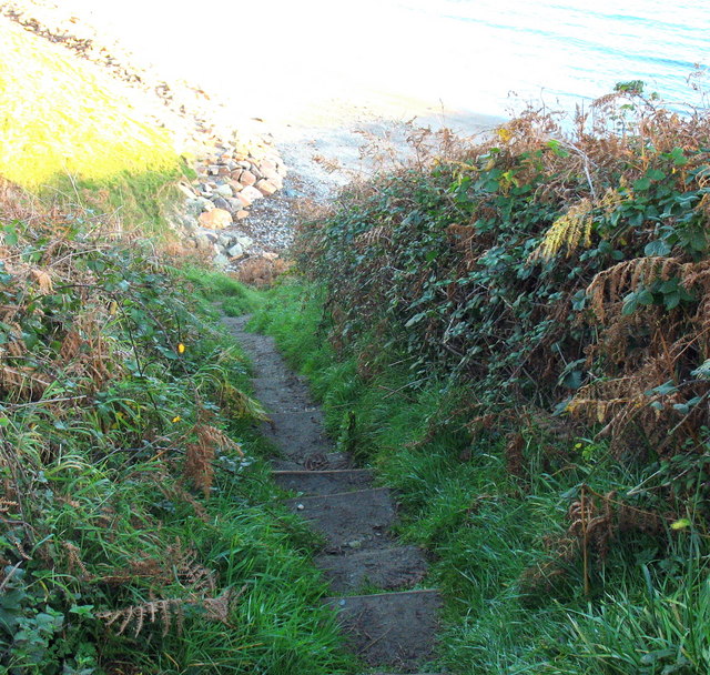 Path down to the beach at Porth Simdde