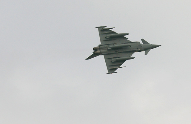 Eurofighter © Mr T cc-by-sa/2.0 :: Geograph Britain and Ireland