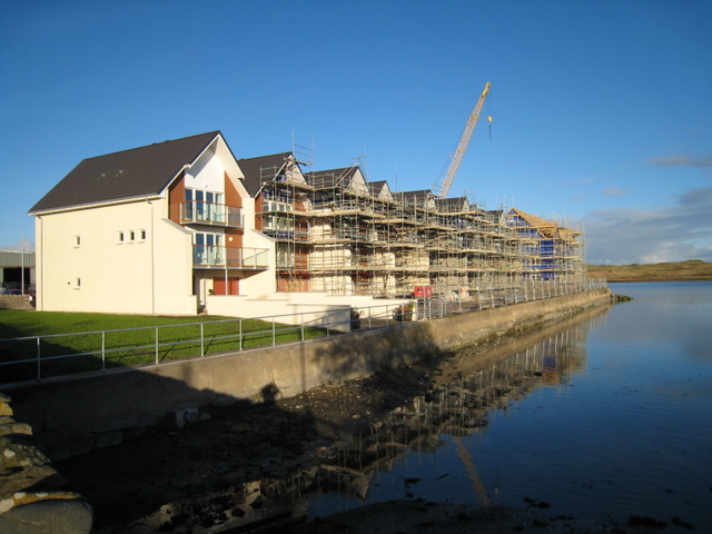 Town houses on the old quay at Newburgh.