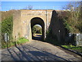 Winkwell: Pouchen End Lane railway bridge