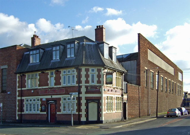 East Riding Hotel, Hull © David Wright cc-by-sa/2.0 :: Geograph Britain ...