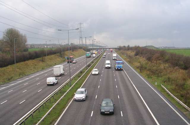 M62 Motorway © Betty Longbottom cc-by-sa/2.0 :: Geograph Britain and ...