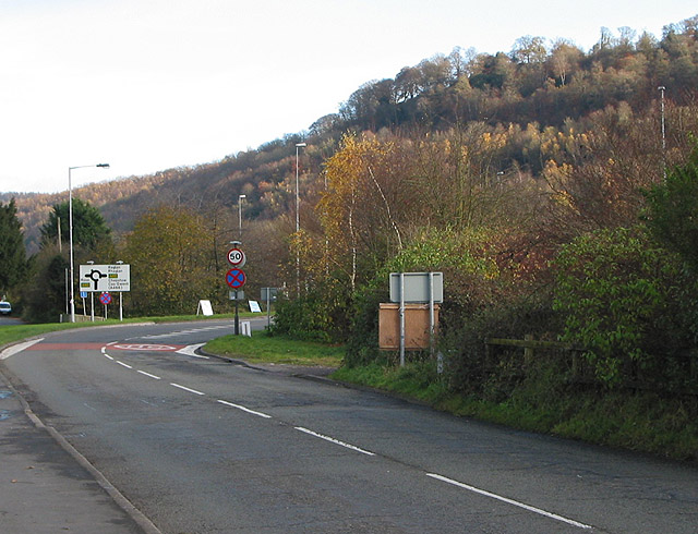 A466 approaches the A40, NE Monmouth