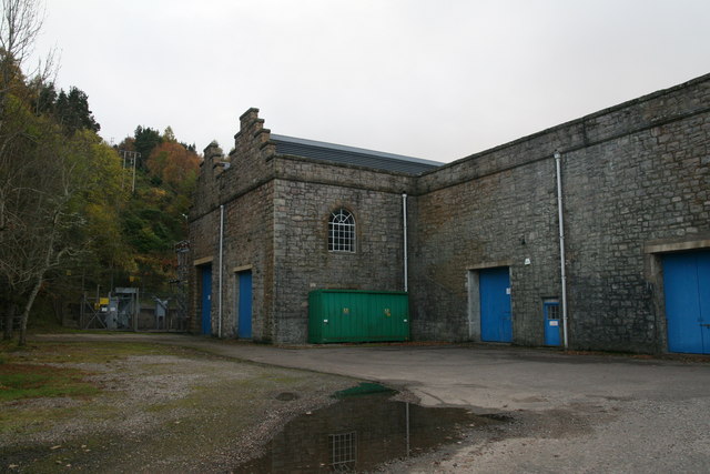 Foyers Falls Power Station © Paul Hookway cc-by-sa/2.0 :: Geograph ...