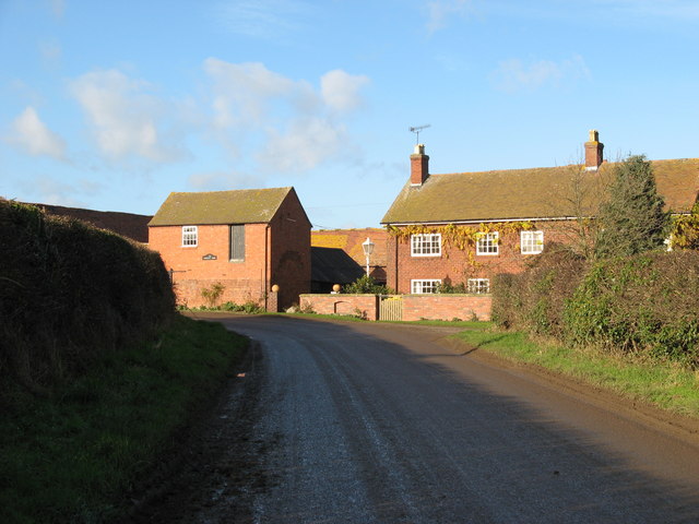 Haughton Farm © Paul Beaman cc-by-sa/2.0 :: Geograph Britain and Ireland