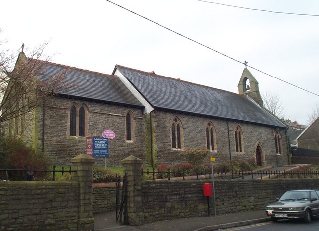 St Winifred's Church, Penrhiwceiber © Aberdare Blog cc-by-sa/2.0 ...