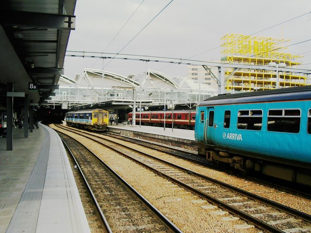 Leeds City Station - Platform 8