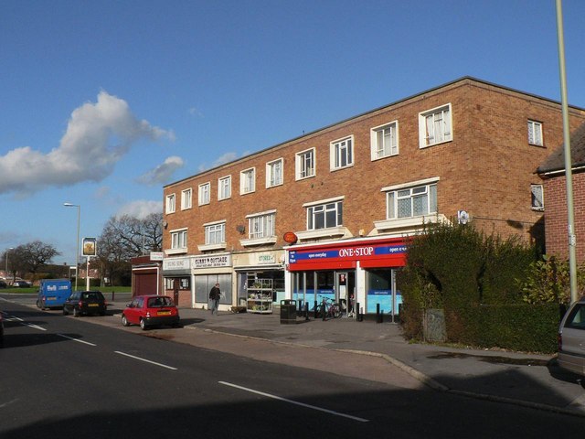 Havant: Botley Drive Post Office © Chris Downer cc-by-sa/2.0 ...