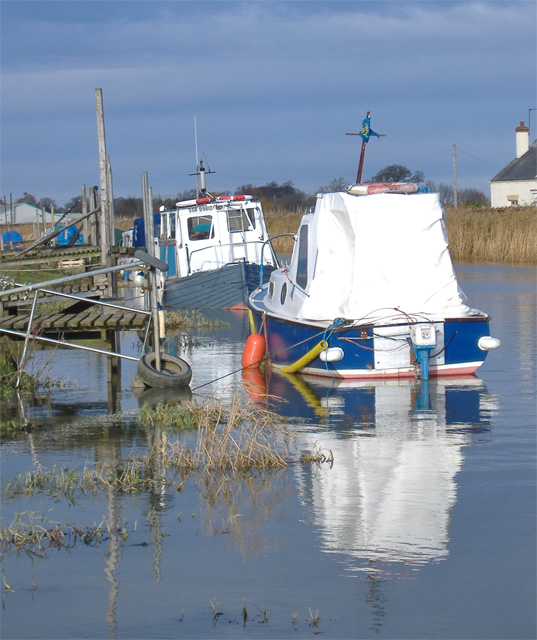 River Hull moorings © Paul Harrop cc-by-sa/2.0 :: Geograph Britain and ...