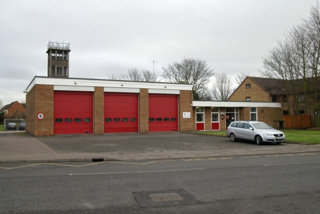 St Neots fire station © Kevin Hale :: Geograph Britain and Ireland