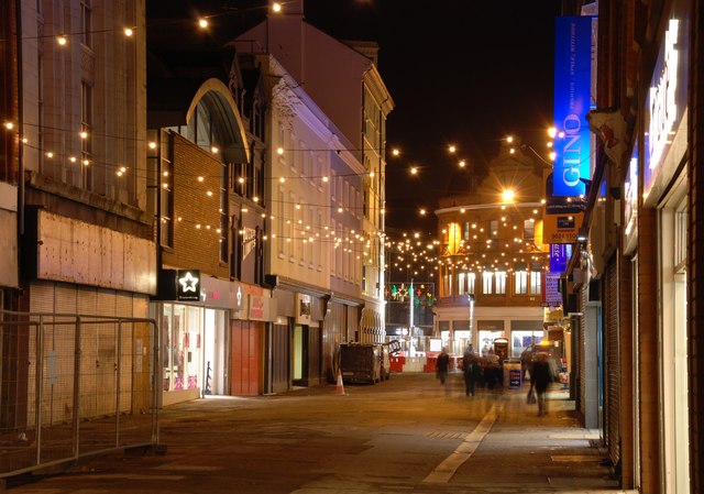 Ann Street, Belfast © Albert Bridge cc-by-sa/2.0 :: Geograph Britain ...