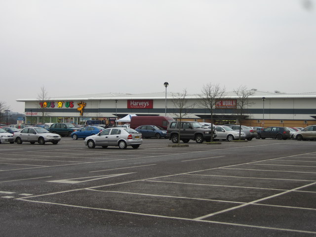 Brighton Hill Retail Park © Mr Ignavy :: Geograph Britain and Ireland