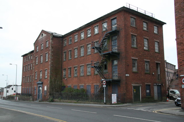 London silk mill, Leek © Chris Allen :: Geograph Britain and Ireland