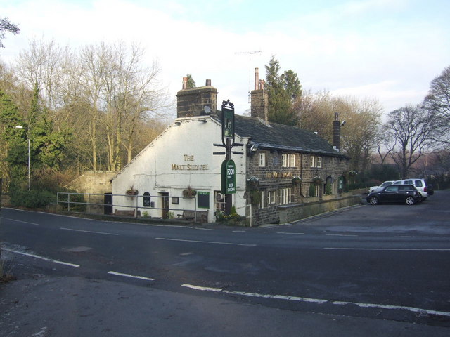 Malt Shovel, Harden © al partington cc-by-sa/2.0 :: Geograph Britain ...