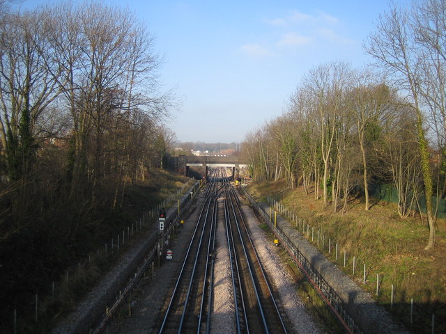 Jubilee Line railway between Canons Park and Stanmore