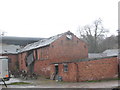 Old but dilapidated barn, Binweston