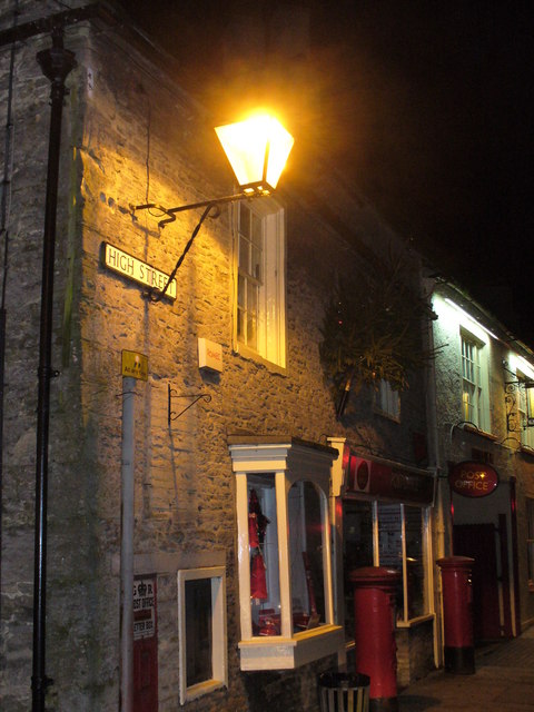 Lechlade Post Office © Colin Smith :: Geograph Britain and Ireland