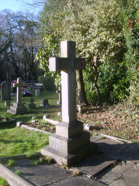 Thomas Brown memorial cross