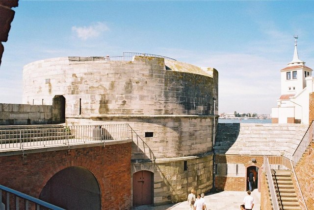 Portsmouth: Round Tower