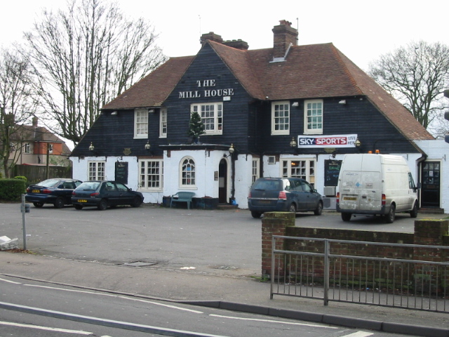 The Mill Tavern, handy for the soldiers... © Nick Smith :: Geograph ...