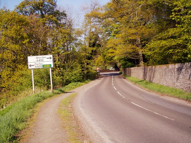 Aberlemno / Brechin / Forfar Road Junction