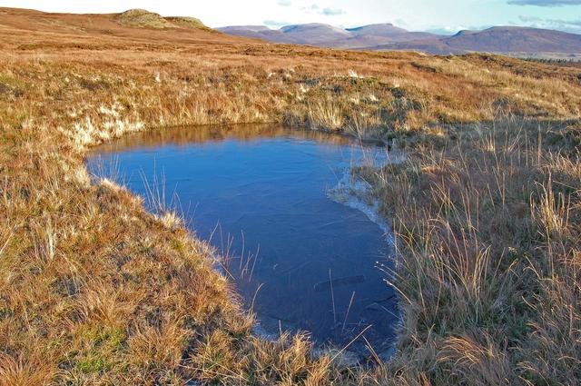 Frozen pool near Loch Niarsco