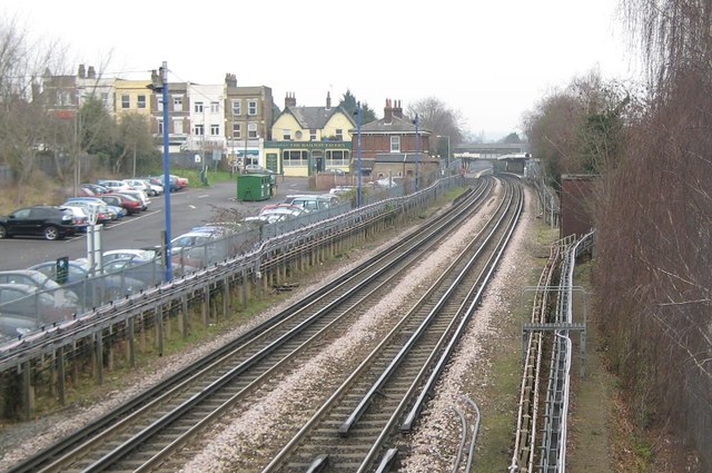 Central Line railway in Buckhurst Hill