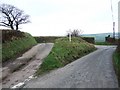 Lane junction west of Kingscott