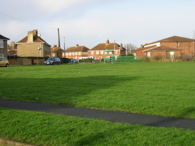 View across the green to St John's Road from Fairview Road