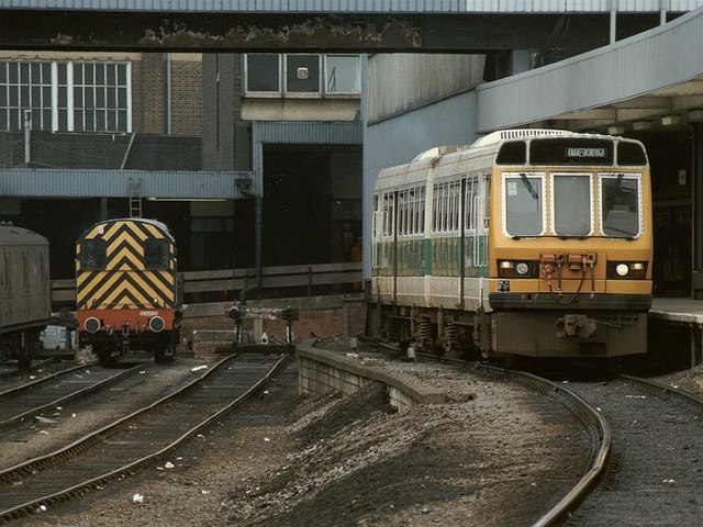 Railway Station, Leeds © Dave Hitchborne :: Geograph Britain And Ireland